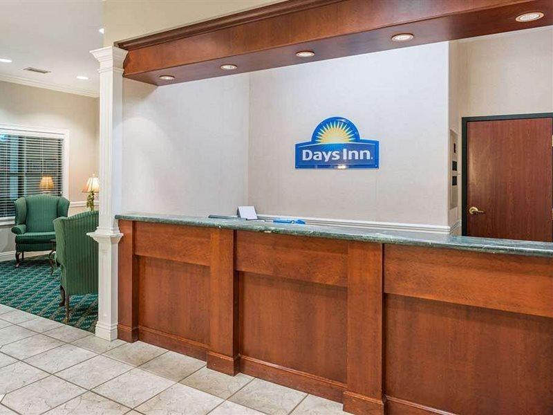 Days Inn By Wyndham Paducah Eksteriør bilde